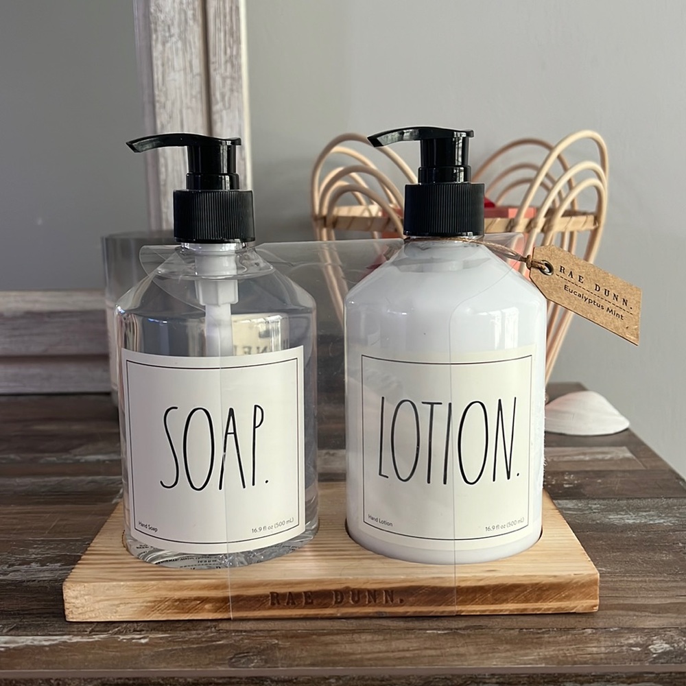 Brand New REA DUNN Eucalyptus Mint Hand Soap and Hand Lotion.